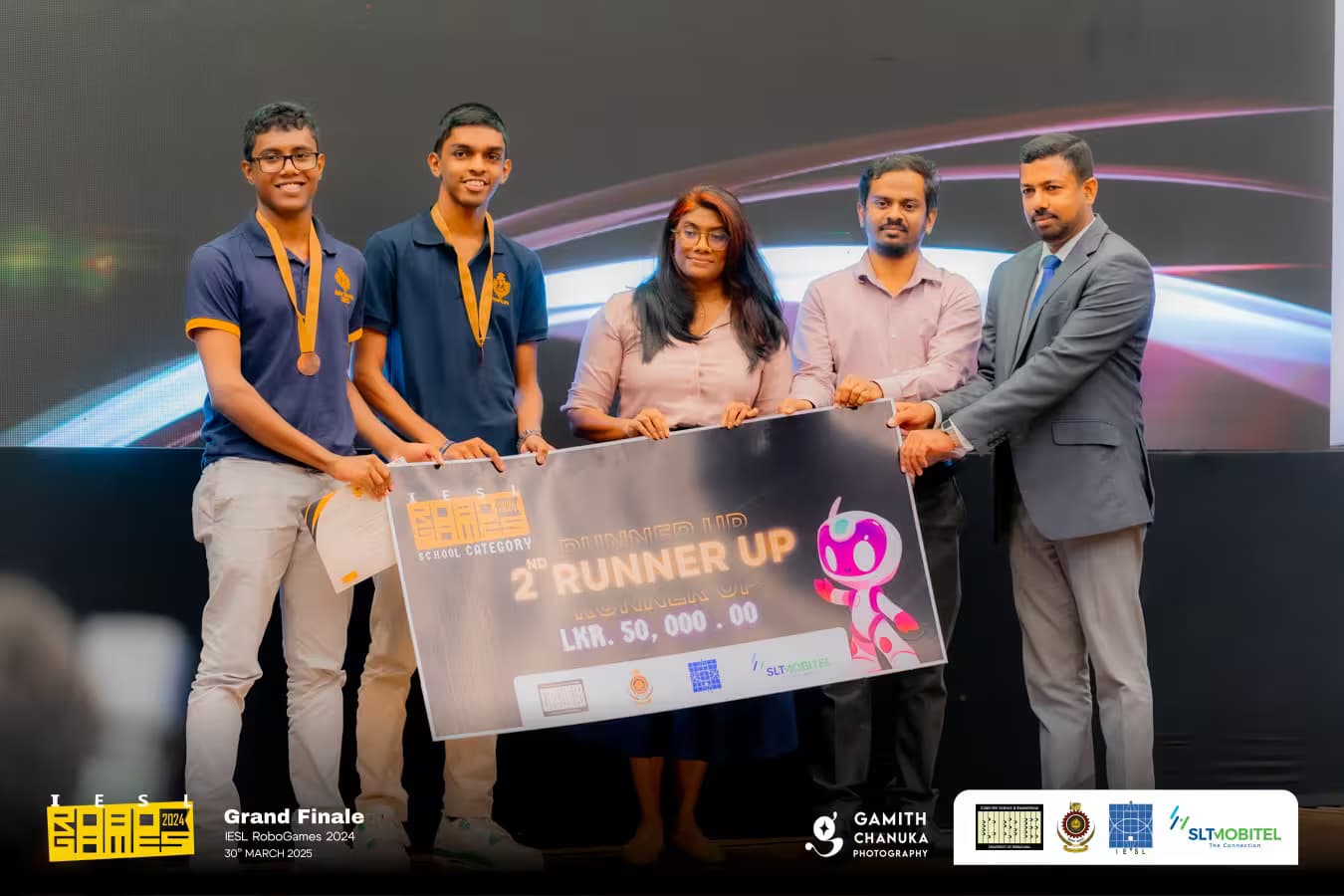 RoboGames School category — champions photograph 3